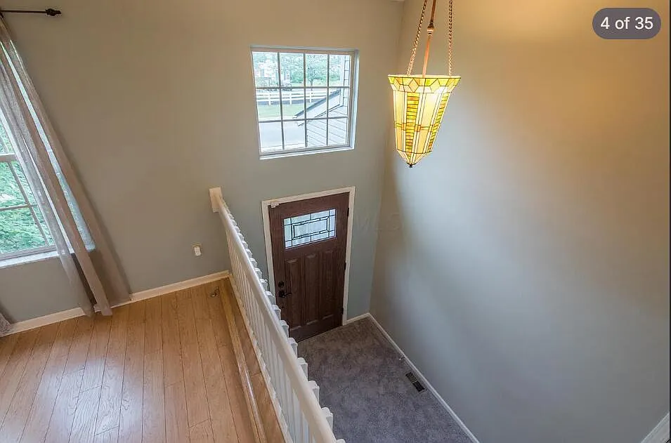 3 bed, 2.5 bath, 1456 sqft, $2,400 — Photo 3