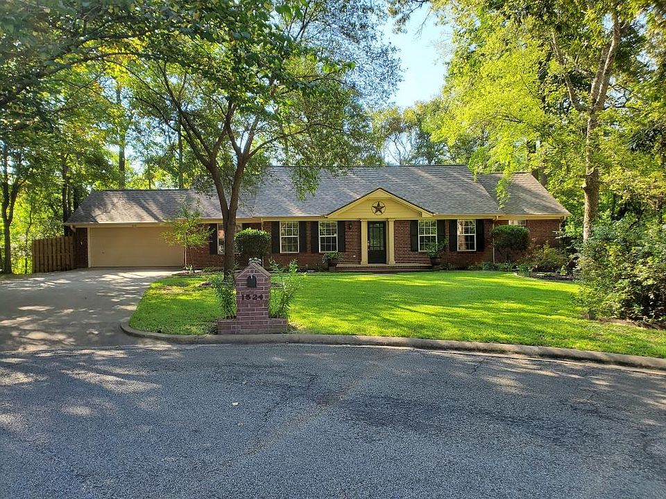 1st image of 1524 Azalea Dr