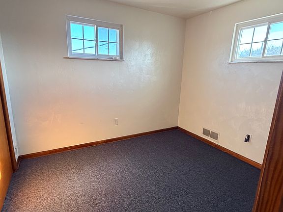 2nd image of 137 Greenwood Ave #1