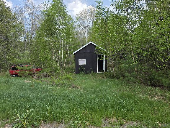 4th image of 1452 Ridge Road