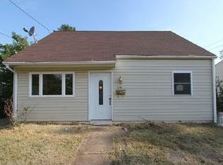 176 Holden Dr, Manassas Park, VA 20111