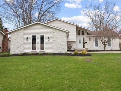 1312 Douglas Ct, Lorain, OH, 44053