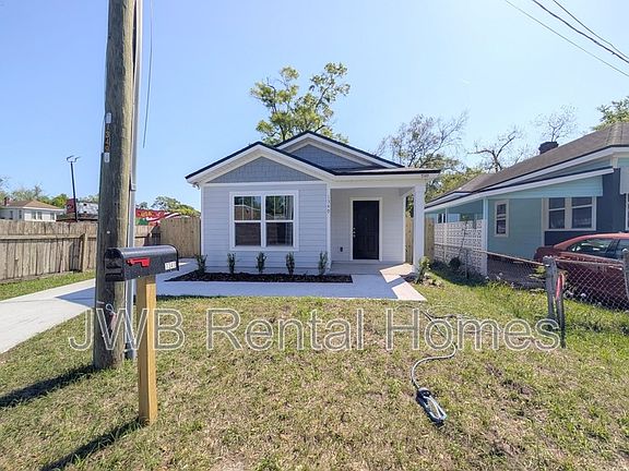 2nd image of 1349 Rushing St