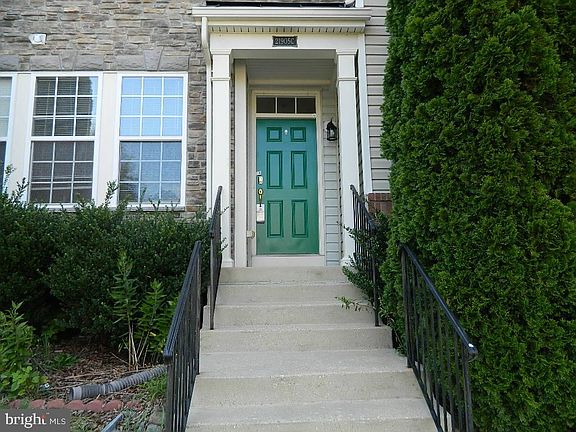 2nd image of 21905 Weeping Willow Ln Unit C