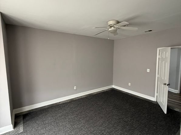 2402 Edmondson Ave APT 2