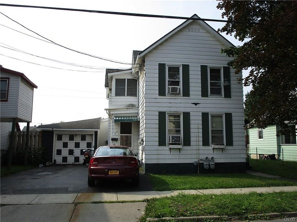 2nd image of 2 Wallace Ave