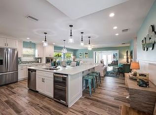 231 Chilson Ave, Anna Maria, FL 34216