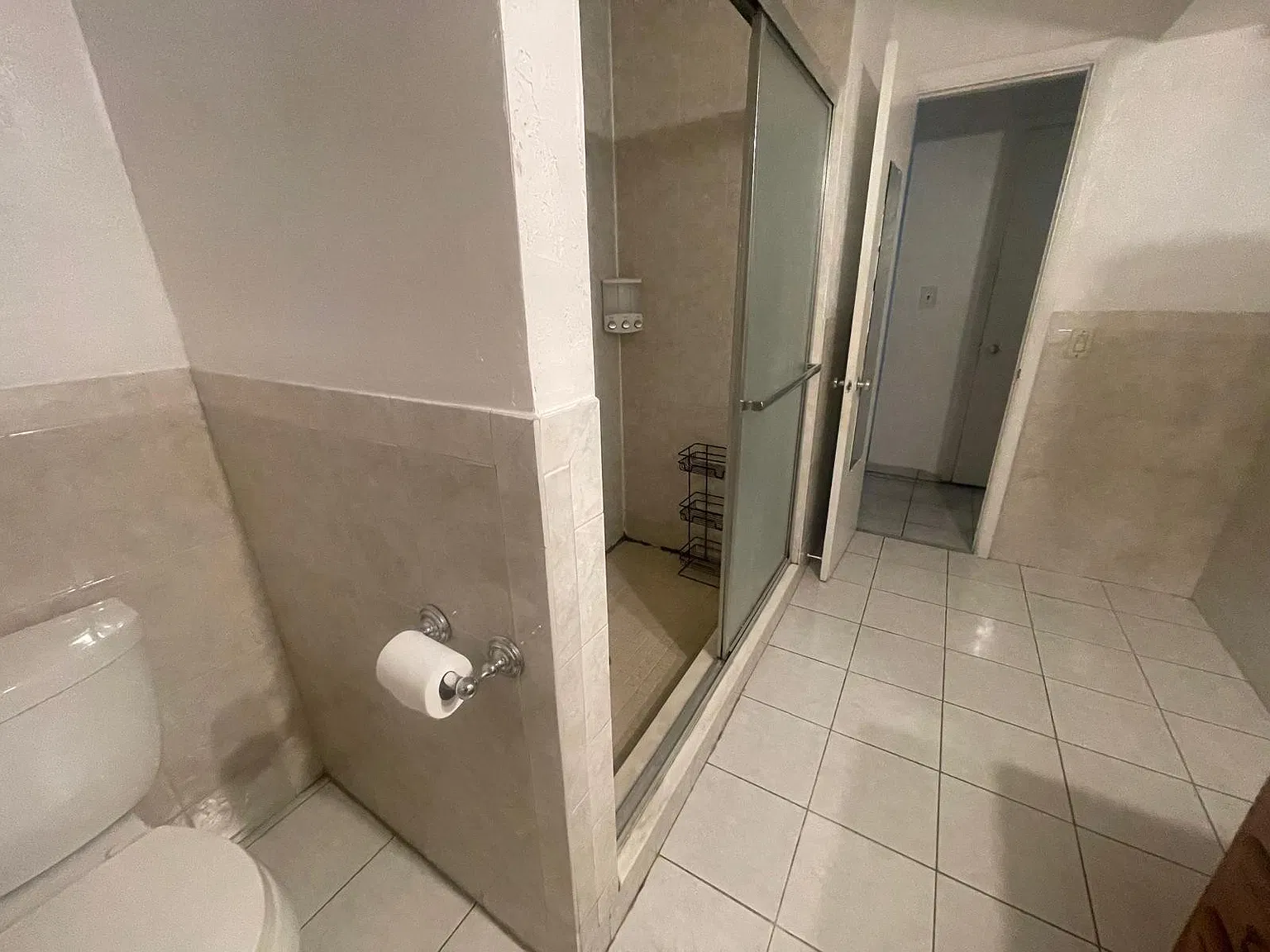 2 bed, 1.0 bath, 1000 sqft, $2,100 — Photo 4