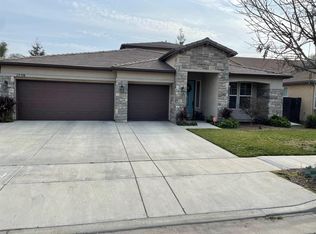 1758 Firestone Dr, Tulare, CA