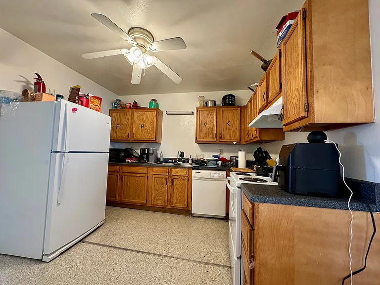 1708 Grayland St — Photo 21