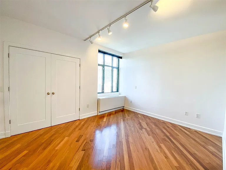105 Greene St #1607 — Photo 6