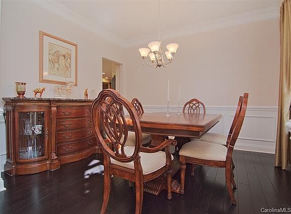 2nd image of 228 Winter Flake Dr