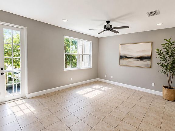 4th image of 3509 Shoma Dr