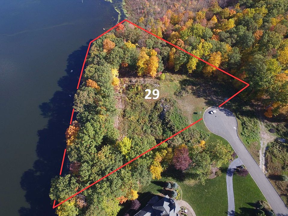 2nd image of 29 Windemere Way