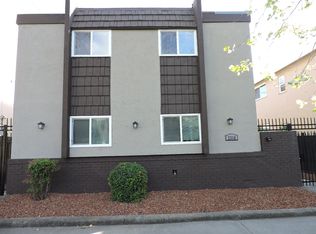 2316 X St APT 5, Sacramento, CA 95818
