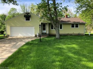 1132 Kay Ave, Lorain, OH 44053