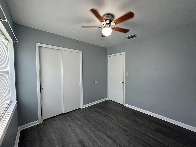 5117 Douglas St #A — Photo 7