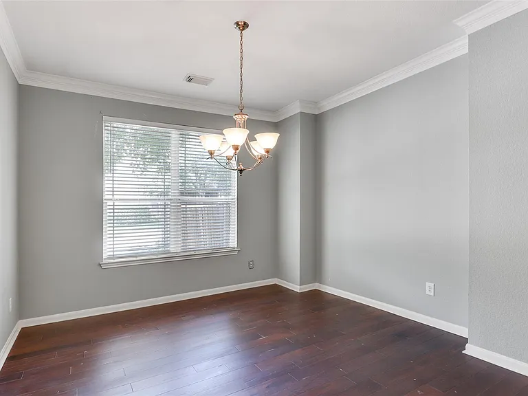 600 S Frontier Ln — Photo 6
