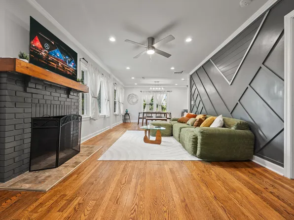 10 Claire Dr SE, Atlanta, GA