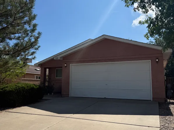 920 Somerset Meadows Dr NE, Rio Rancho, NM 87144