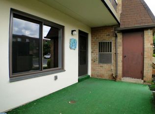61004 Delaire Landing Rd #4, Philadelphia, PA 19114