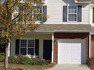 15583 Stronvar House Ln, Charlotte, NC 28277