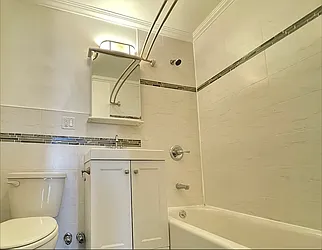 Rented by Silver Line Realty Group NY LLC