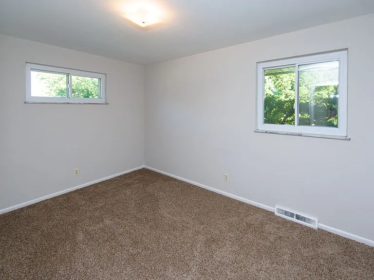 2656 Royal Glen Dr — Photo 27