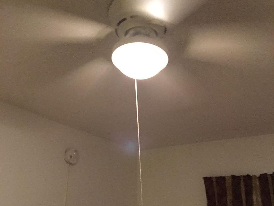 2nd image of 94 Hammond St APT B
