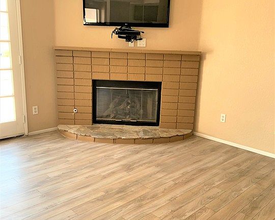 5th image of 64933 Oakmount Blvd