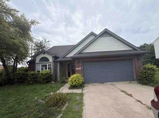 780 Downing Dr, Greenwood, IN 46143