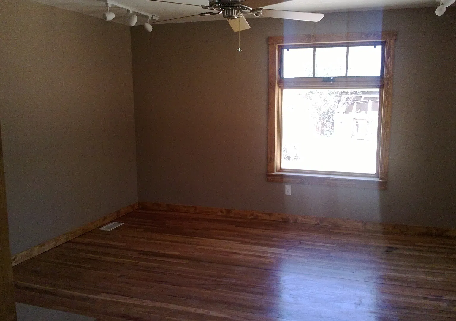Charming Downtown Home — Photo 1