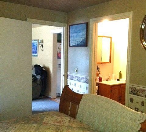5th image of 5913 26th St NE