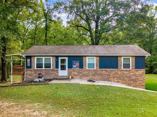 101 Homestead St NE, Cleveland, TN 37323