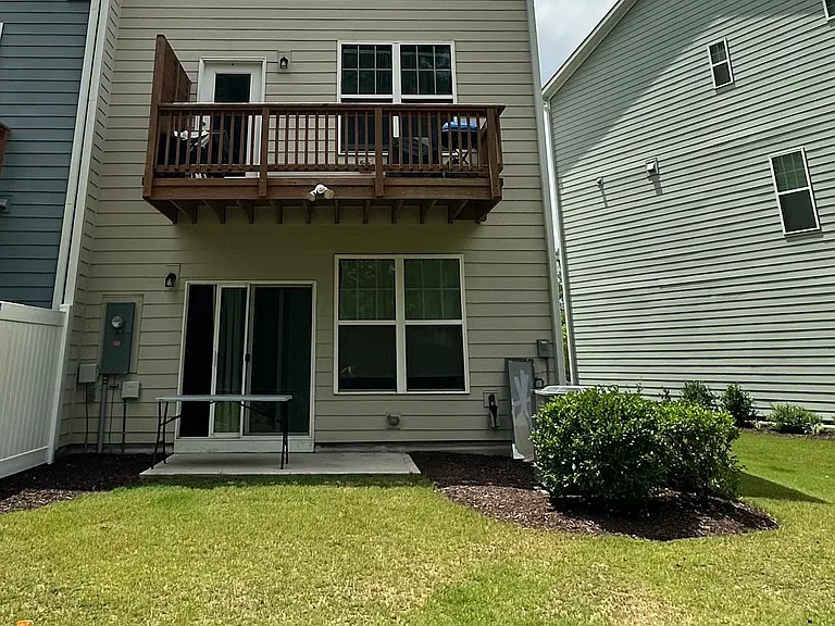2806 Saltaire Ave #2806 — Photo 2