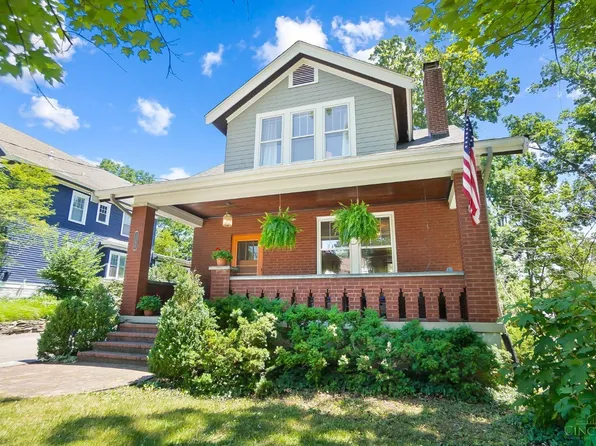 1158 Herschel Ave, Cincinnati, OH 45208