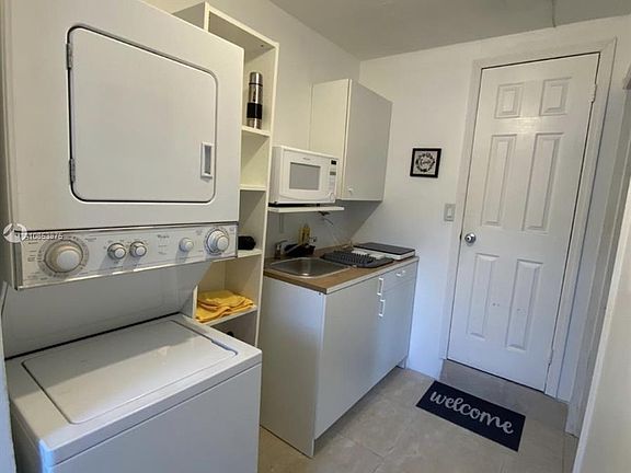 5th image of 19660 NE 10th Ave #0
