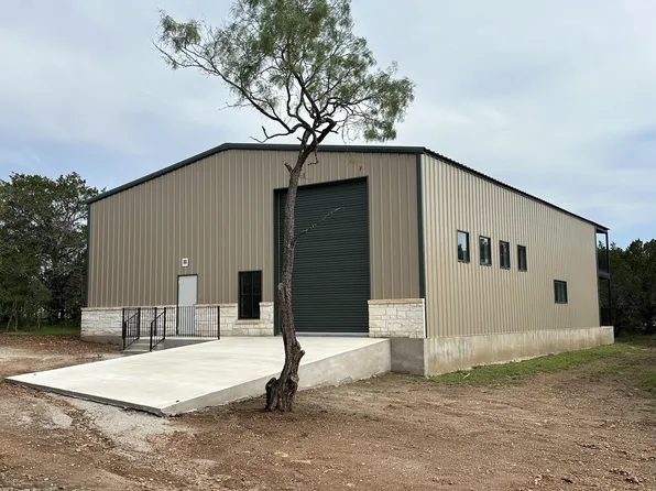 209 Hunters Pass, Spicewood, TX 78669