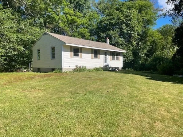 10 Old Grafton Rd, Upton, MA 01568