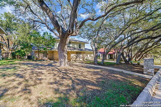 4 bed, 3.0 bath, 2679 sqft, $2,200 — Photo 3