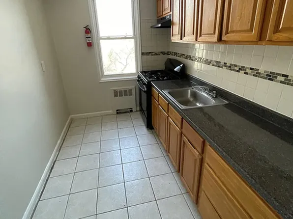 105 Chancellor Ave #B10-b35-b52, Newark, NJ 07112