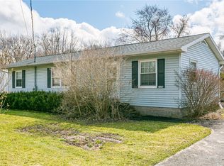 7450 State Route 31, Lyons, NY 14489