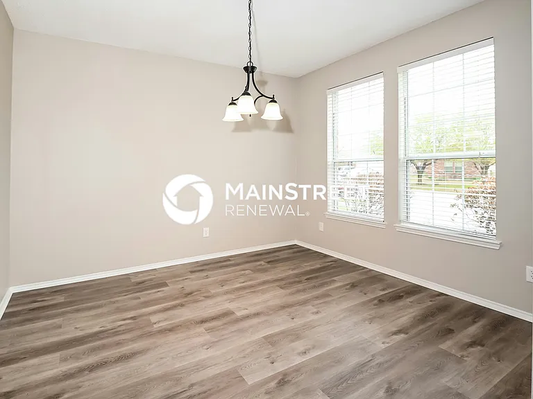 Den / Dining Room