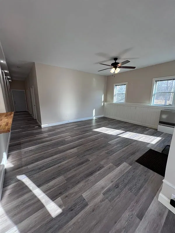 2 bed, 1.0 bath, 1380 sqft, $1,850 — Photo 4