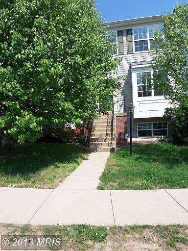 1st image of 100 Pinnacle Dr