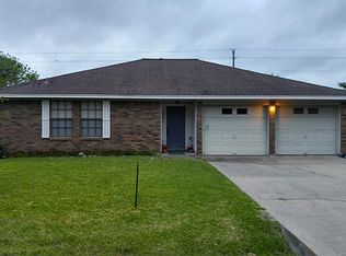 2601 Sue St, El Campo, TX 77437