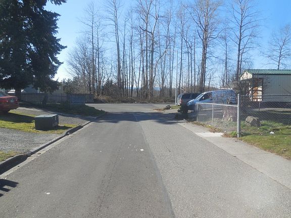 4th image of 8628 13th Pl NE
