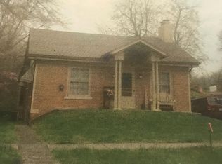 1319 S Fremont Ave, Springfield, MO 65804
