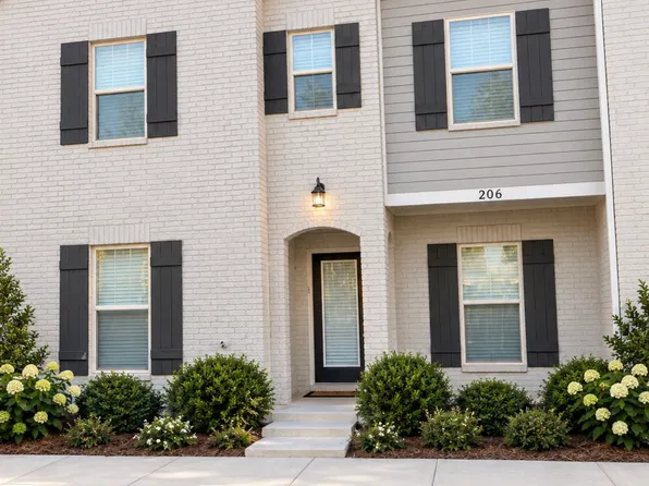 206 Massee Cir, Oxford, MS 38655
