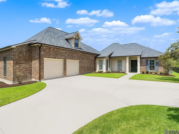 42439 Greens View Dr, Gonzales, LA 70737